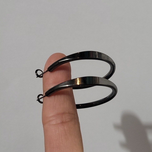 4 pairs of earrings - Picture 5 of 5